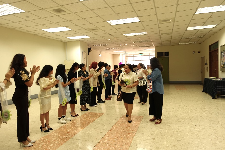 圖說二 樹科大師生列隊熱歡迎菲律賓教育交流參訪團。
<